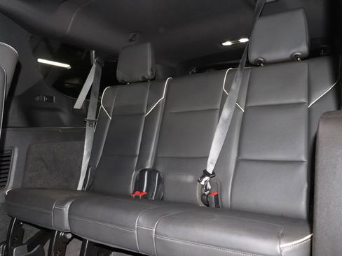 Used 2022 Cadillac Escalade ESV Premium Luxury w/ Performance Package image 24