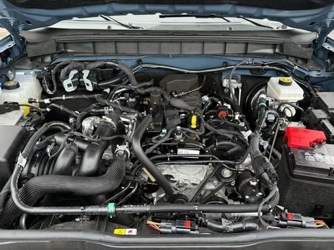 Used 2024 Ford Bronco Outer Banks image 10