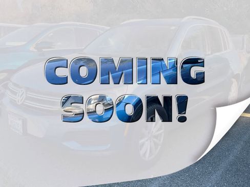 Used 2017 Volkswagen Tiguan Wolfsburg Edition image 1