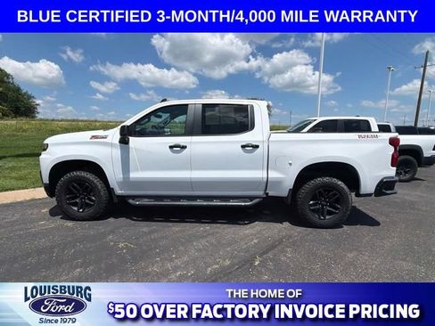 Used 2019 Chevrolet Silverado 1500 LT Trail Boss AWD/4WD image 2