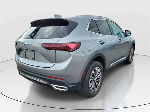 Used 2024 Buick Envision Preferred AWD/4WD image 4