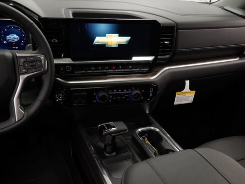New 2026 Chevrolet Silverado 1500 RST w/ Convenience Package II AWD/4WD image 14