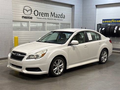 Used 2014 Subaru Legacy 2.5i Premium image 1