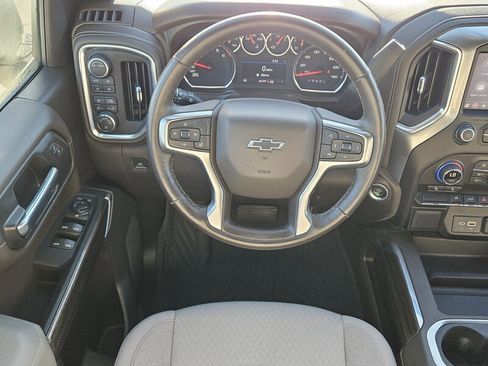 Used 2021 Chevrolet Silverado 1500 LT Trail Boss image 11