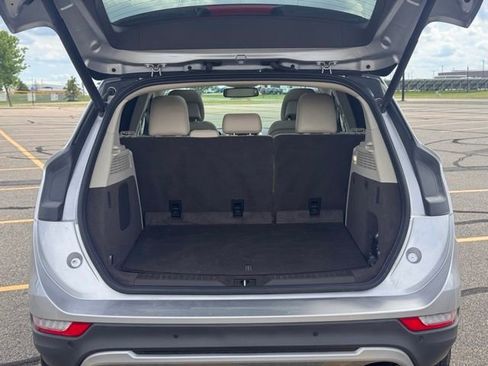 Used 2017 Lincoln MKC Reserve AWD/4WD image 35