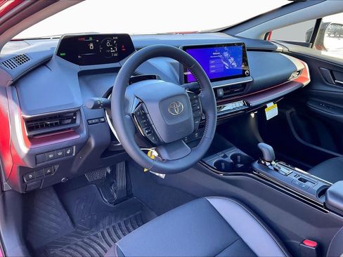 New 2026 Toyota Camry SE image 8