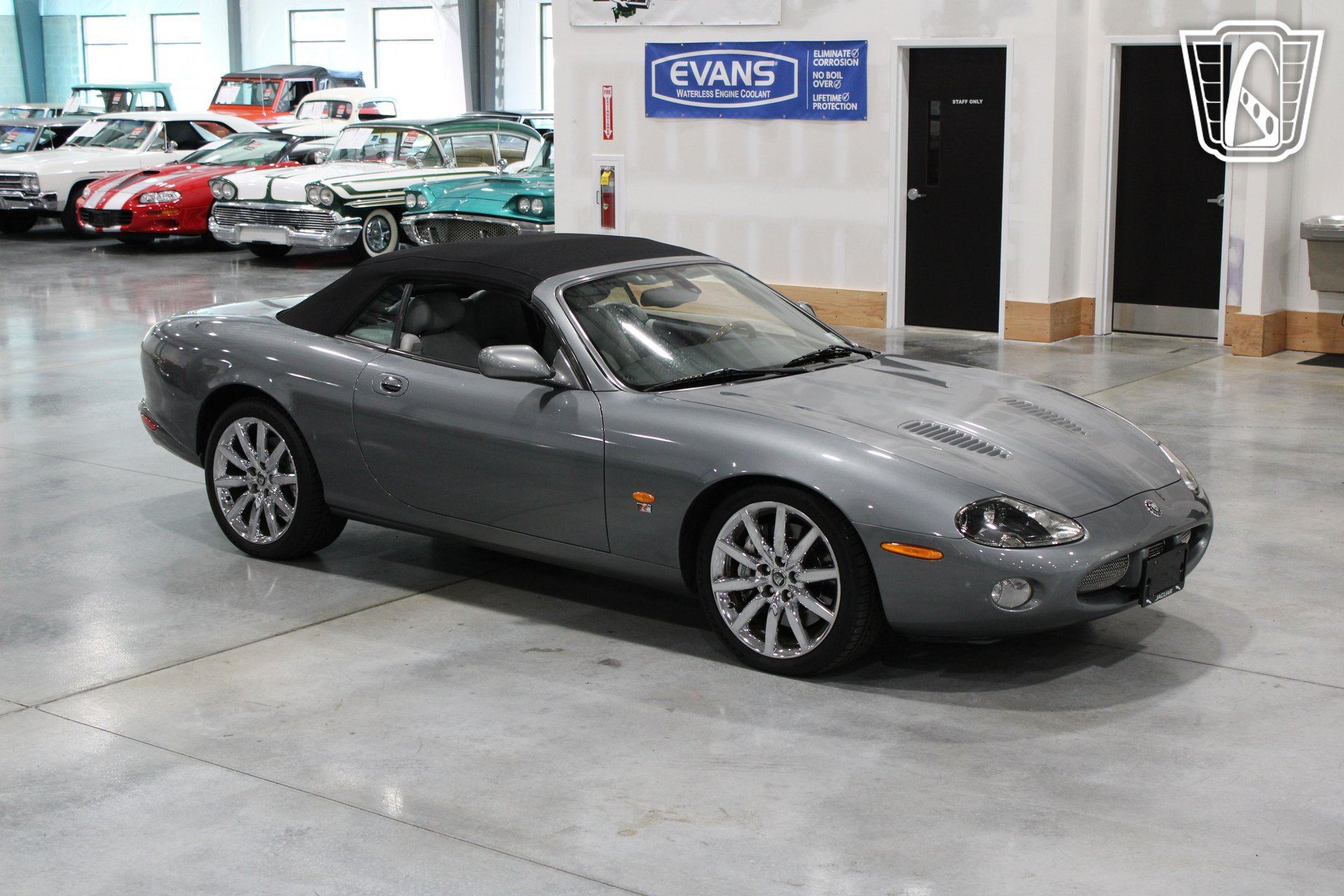 Used 2004 Jaguar XK8 Convertible RWD image 36