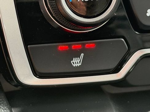 Used 2018 Honda CR-V Touring image 5