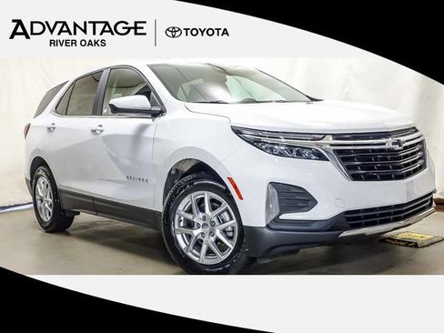 Used 2022 Chevrolet Equinox LT FWD image 1