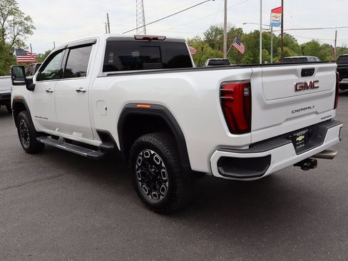Used 2024 GMC Sierra 2500 Denali w/ Snow Plow Prep/Camper Package image 39
