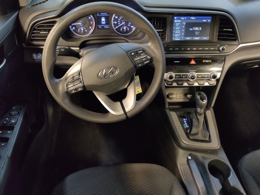 Used 2020 Hyundai Elantra SEL w/ Cargo Package (C1) FWD image 22