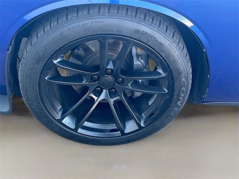 Used 2021 Dodge Challenger R/T Scat Pack w/ Shaker Package image 29