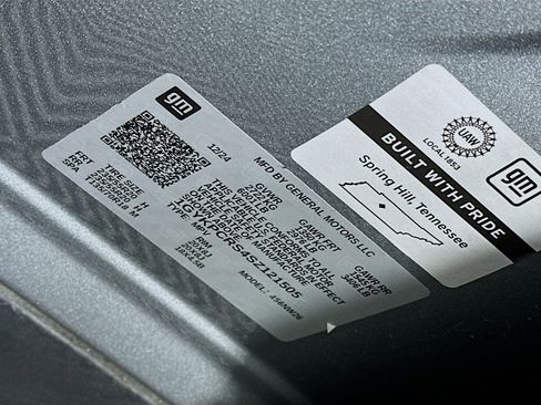 Used 2025 Cadillac XT6 Premium Luxury image 12