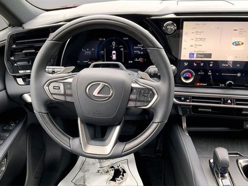 Certified 2025 Lexus RX 350h image 5