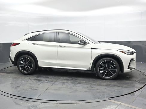 Used 2022 INFINITI QX55 Luxe w/ Cargo Package image 4