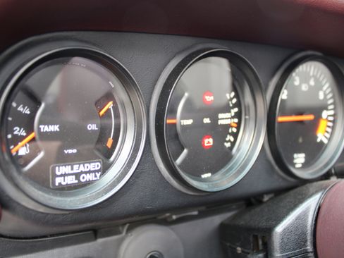 Used 1987 Porsche 911 Carrera image 19