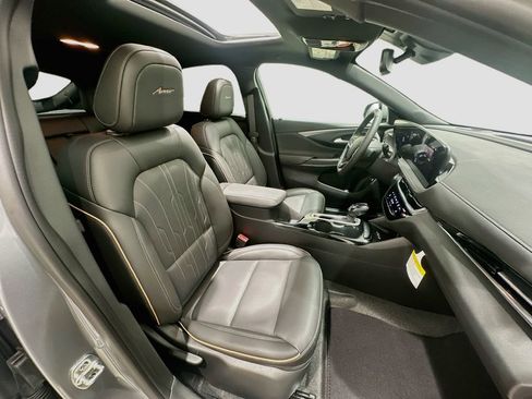 New 2026 Buick Envista Sport Touring FWD image 29