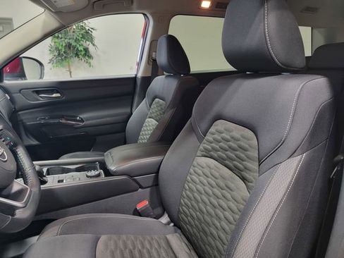 Used 2022 Nissan Pathfinder SV w/ Cargo Package AWD/4WD image 13