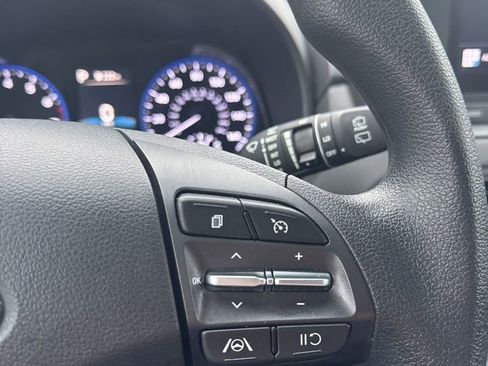 Used 2023 Hyundai Kona SEL image 27