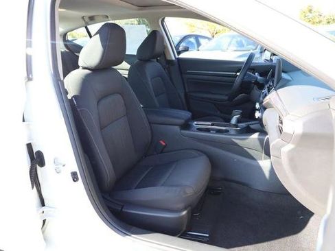 New 2025 Nissan Altima 2.5 SV w/ SV Special Edition Package image 25