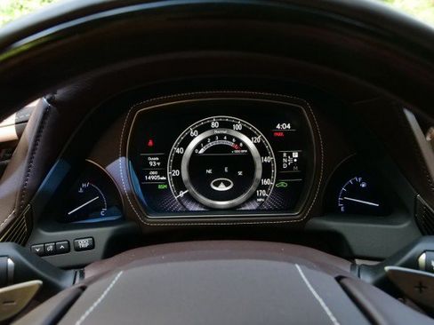 Used 2019 Lexus LS 500 w/ Luxury Package RWD image 13