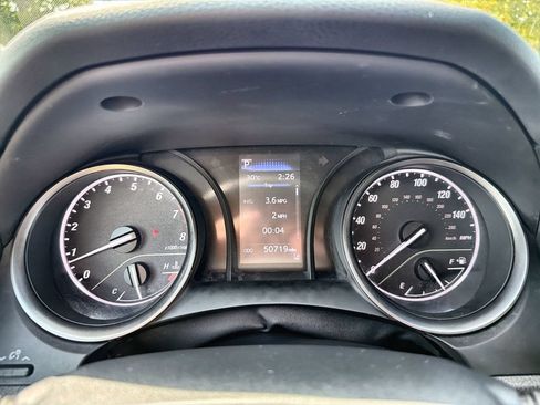 Used 2024 Toyota Camry SE FWD image 10