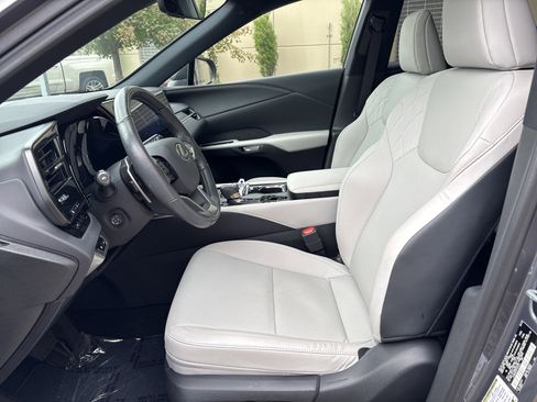 Used 2023 Lexus RX 350 Premium w/ Accessory Package image 16