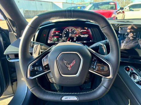 Used 2024 Chevrolet Corvette Z06 w/ Z07 Performance Package image 12
