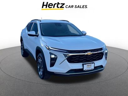 Used 2025 Chevrolet Trax LT
