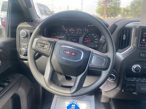 New 2025 GMC Sierra 2500 Pro image 15