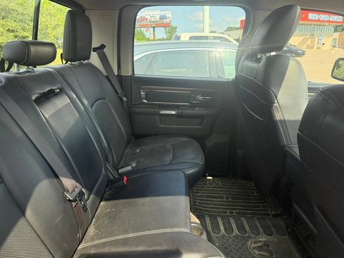 Used 2017 RAM 1500 Laramie AWD/4WD image 9