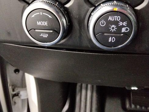 Used 2022 GMC Sierra 1500 AT4 image 17