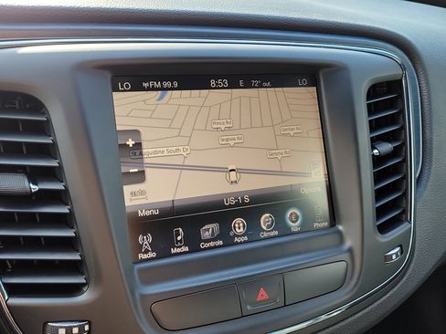 Used 2015 Chrysler 200 S w/ Navigation & Sound Group I FWD image 32