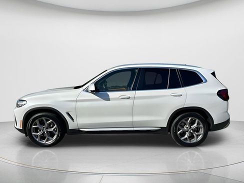 Used 2023 BMW X3 xDrive30i w/ Convenience Package AWD/4WD image 8