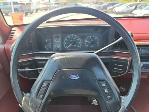 Used 1987 Ford F250 4x4 Regular Cab image 19