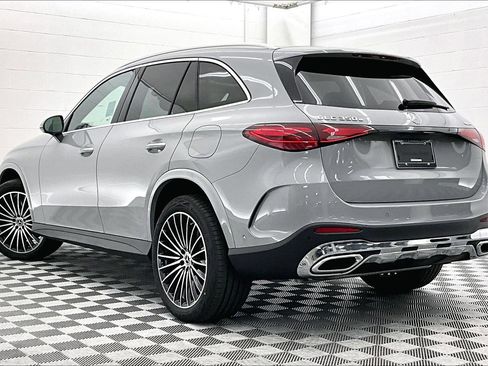 New 2026 Mercedes-Benz GLC 350e 4MATIC image 2