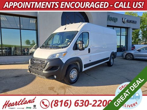Used 2025 RAM ProMaster 2500 w/ Convenience Group FWD image 1