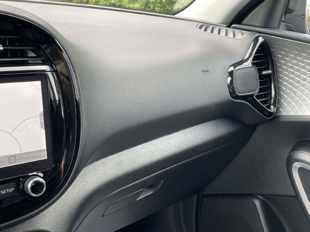 Used 2024 Kia Soul S FWD image 30