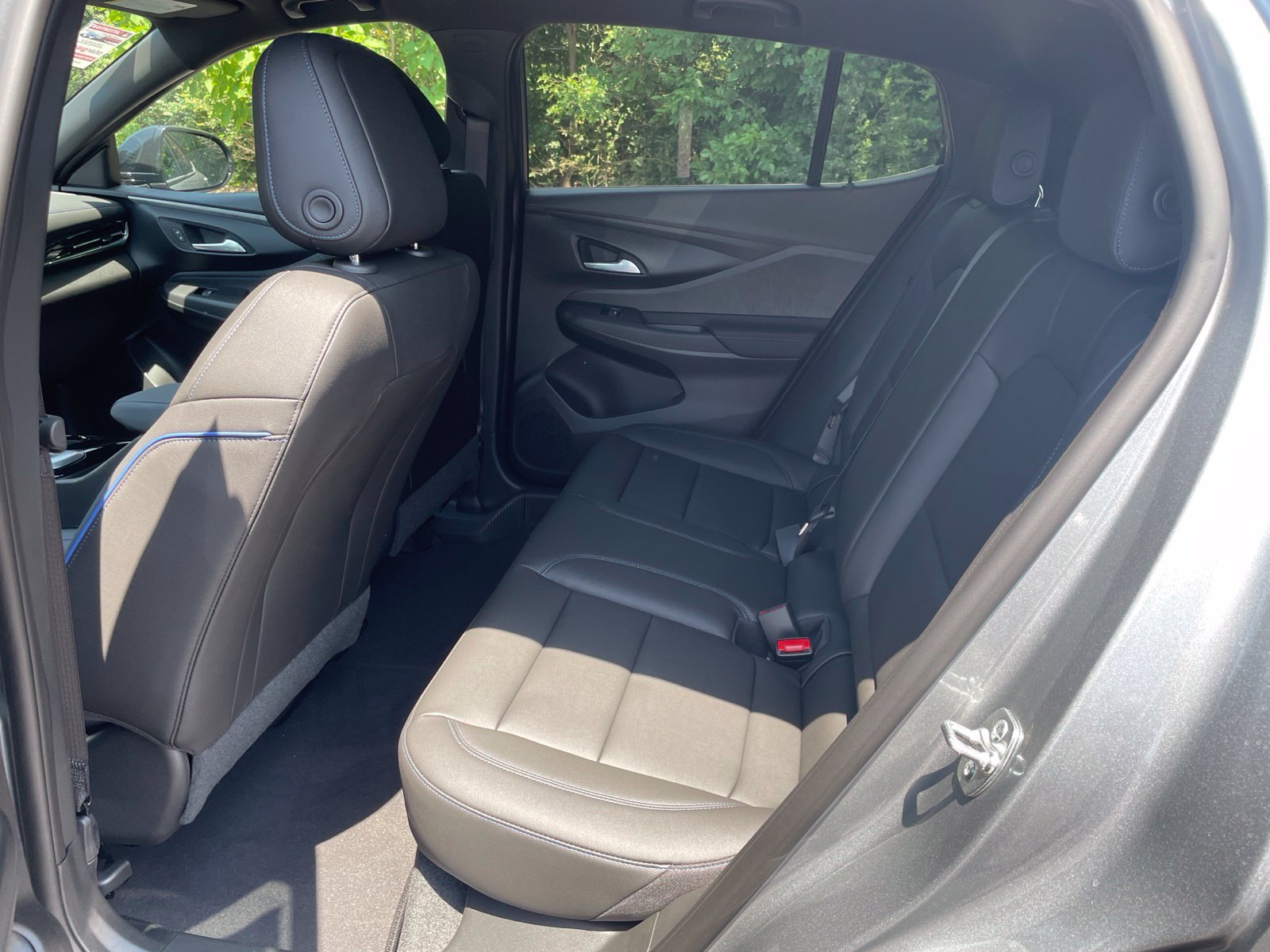 New 2026 Buick Envista Sport Touring w/ Convenience I Package FWD image 33