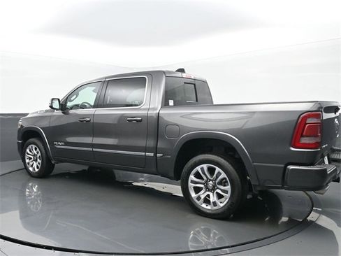 Used 2024 RAM 1500 Limited w/ Body Color Bumper Group image 3