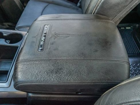 Used 2015 RAM 2500 Limited AWD/4WD image 31