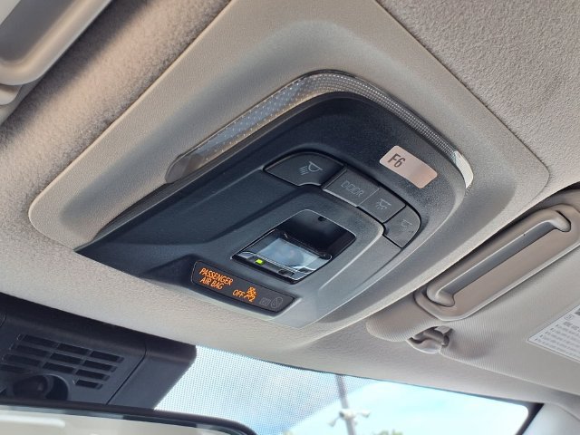 Used 2026 Toyota Corolla LE FWD image 13