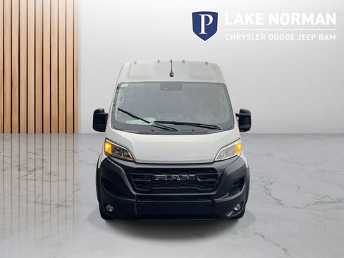 New 2026 RAM ProMaster 1500 w/ Convenience Group image 3
