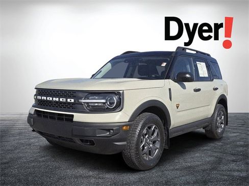 Used 2024 Ford Bronco Sport Badlands image 9