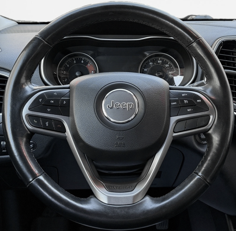Used 2020 Jeep Cherokee Limited AWD/4WD image 18