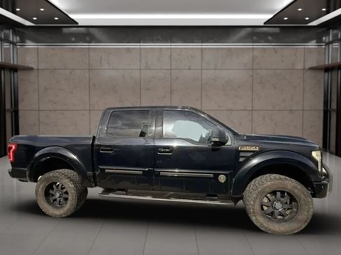 Used 2016 Ford F150 Lariat w/ Equipment Group 502A Luxury AWD/4WD image 3