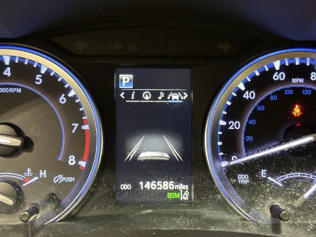 Used 2018 Toyota Highlander XLE FWD image 23