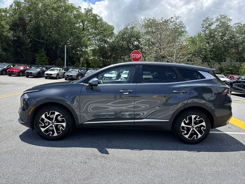 Used 2023 Kia Sportage EX FWD image 11