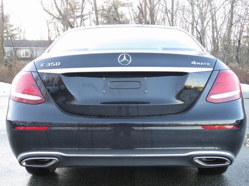 Used 2020 Mercedes-Benz E 350 4MATIC Sedan image 6