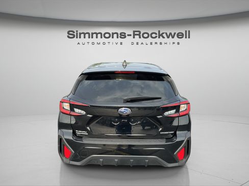 Used 2024 Subaru Crosstrek 2.0i AWD/4WD image 4
